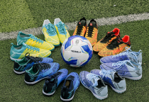 Cách chọn giày bóng đá giúp tăng cường kiểm soát bóng